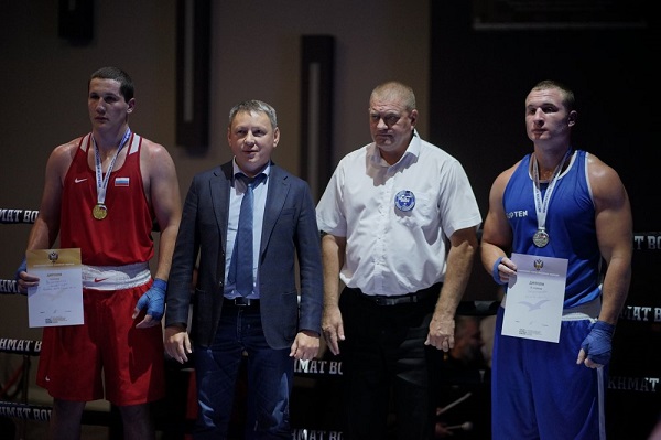 Студент ИРНИТУ Орудж Мамедов стал лучшим на  Всероссийских соревнованиях  Национальной студенческой лиги бокса в Грозном