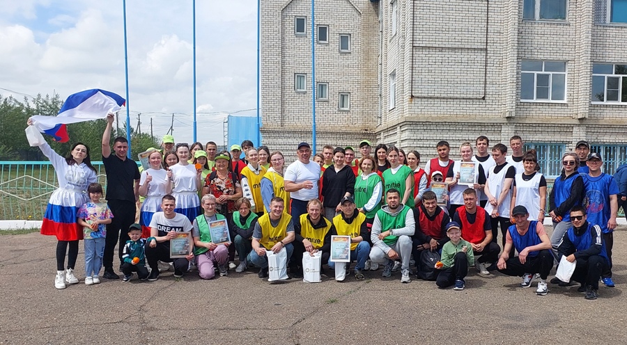 Харанорские горняки отметили День России участием в командообразующем квесте по мотивам игры «Форт Баярд»